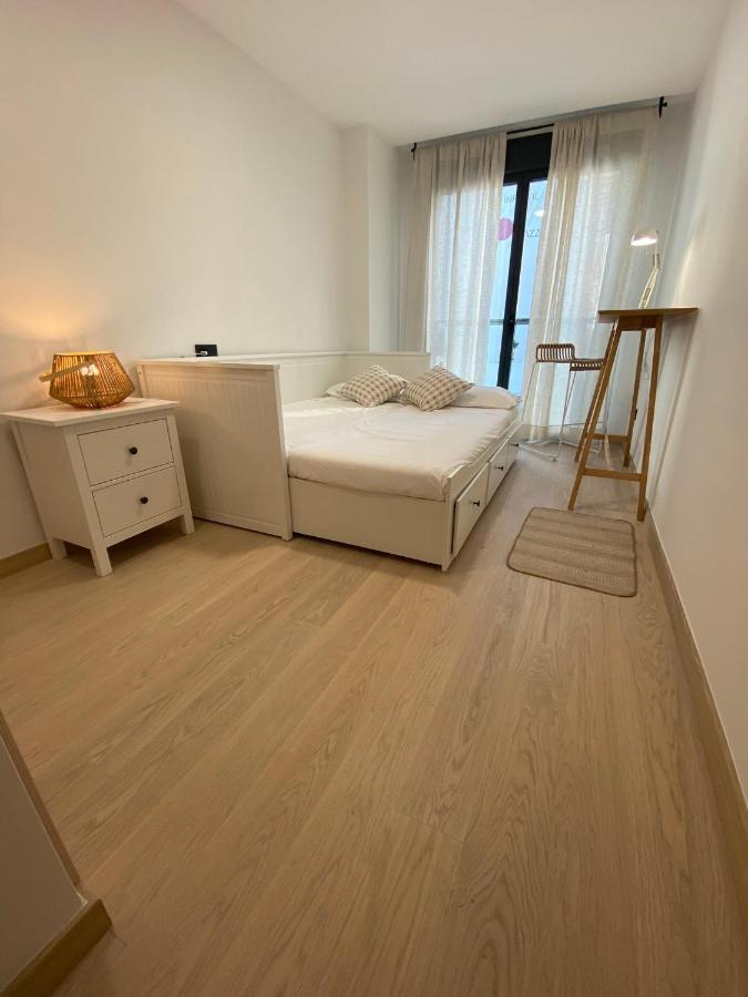 Move In Miragaia Apartment Виго Екстериор снимка